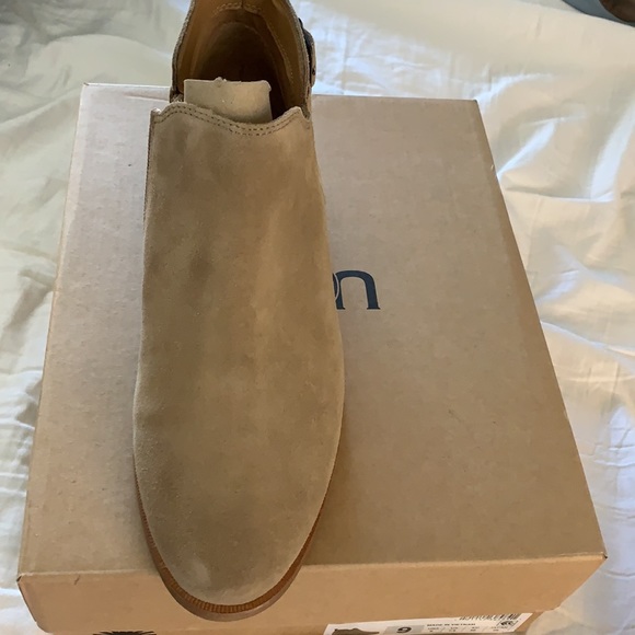 Ugg kelsea boots 9 - Picture 3 of 4